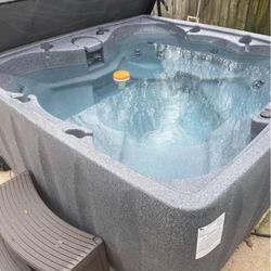 Hot tub