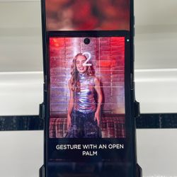 Motorola Razr 2025!!