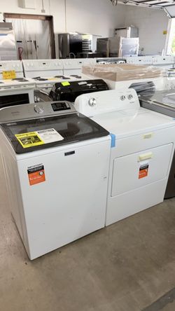 Maytag Washer and Dryer Set