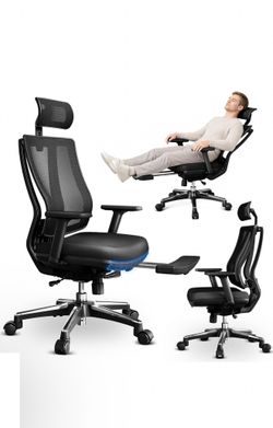 Ergonomic Office Chair with Footrest – High Back Mesh, Thick Foam Seat, 3D Armrests – Brand New