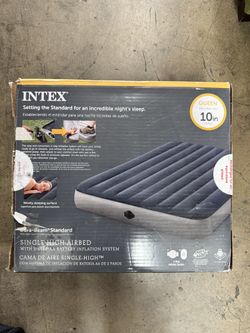 Intex Queen Air Mattress Single High 10in With Built In Pump