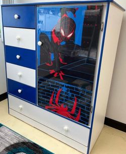 Large Pacoima Spider-man