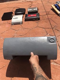 Q-logic box for 8” car audio stereo (no sub)