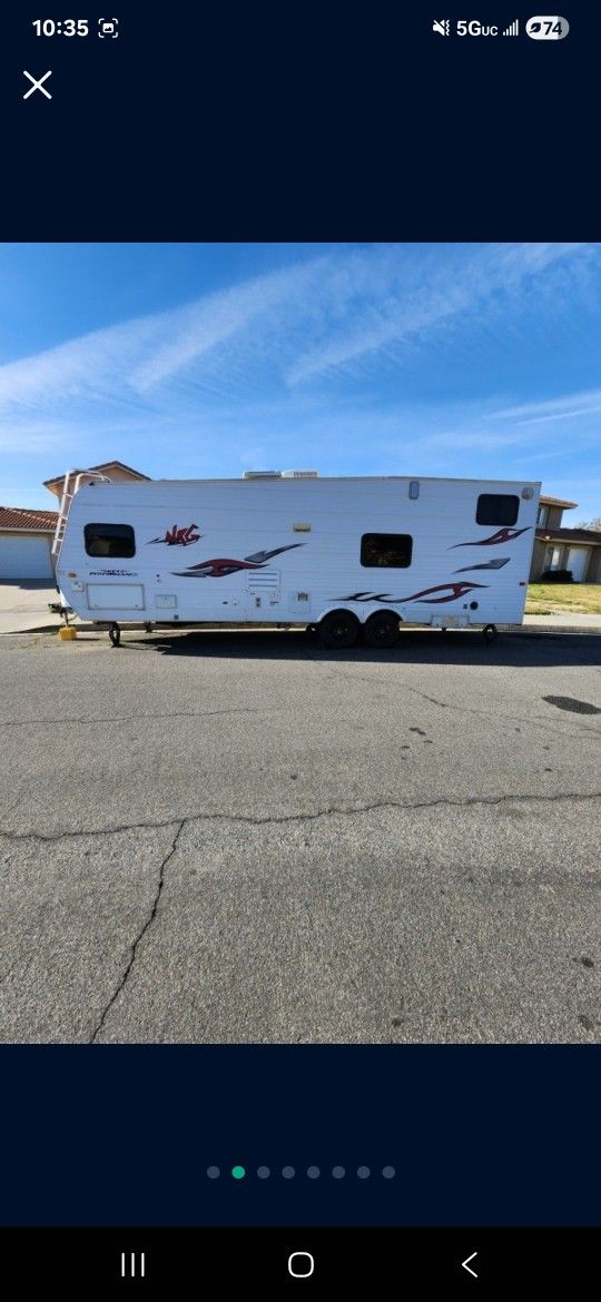 Toy Hauler 26ft