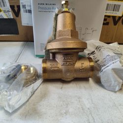 Wilkins Zurn 1" 70xl Reducing Valve With Double Union Fnpt Connection