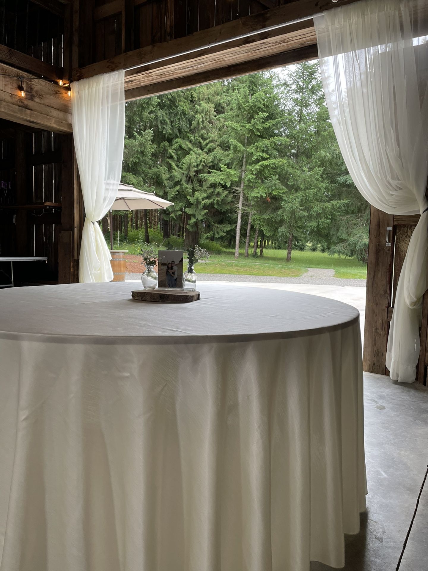Ivory Majestic linen