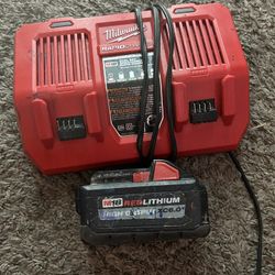 Milwaukee Dual Battery Charger With 6.0 Battery