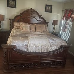 King Bedroom Set