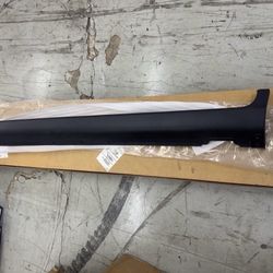 OEM 87730-0W000 Moulding Side Sill Rocker Left 2007-2009 Hyundai Santa Fe New