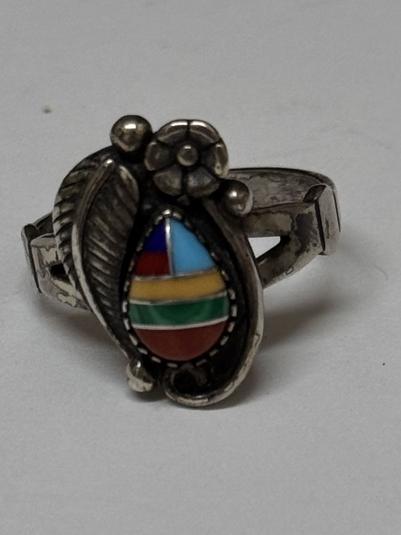 Vintage Squash Blossom Sterling Silver Multi Stone Inlay Peyote Ring Size 5 1/2