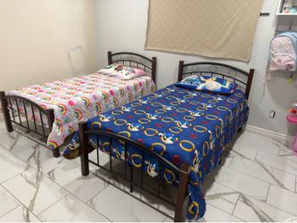 2 Personal bed set, metal frame and mattress.