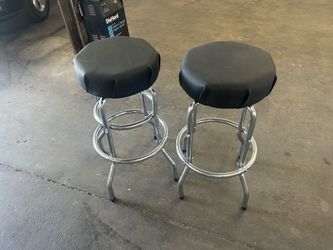 2 barstools need gone asap great conditions