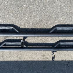 Chevy Silverado 1500 Step Bars