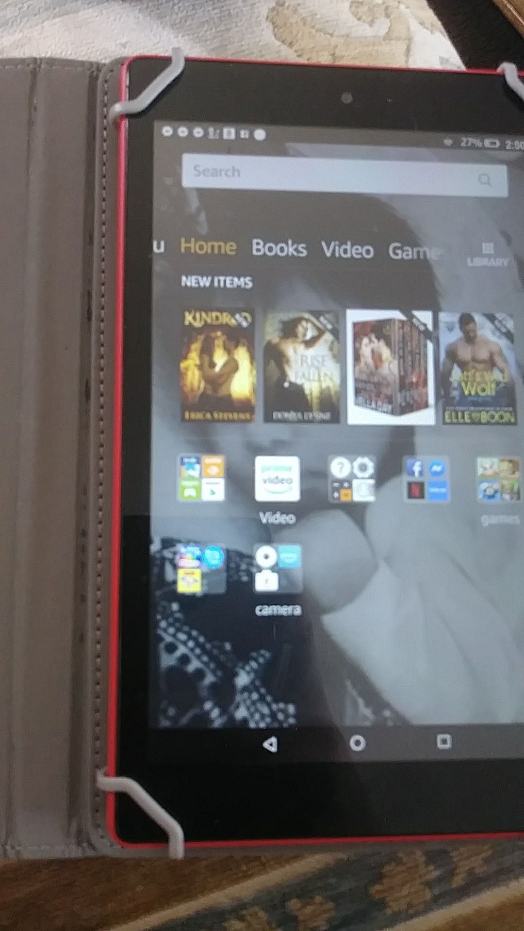 Kindle fire with alexa case included screen is cracked everything still works perfectly