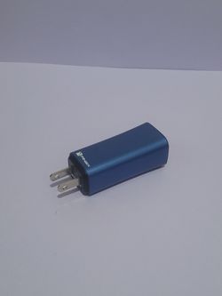 Finsix Dart 65W Laptop Charger Blue Model DA65US Slim Power Adapter - No Cable