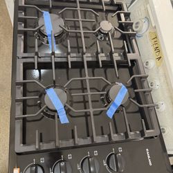 Gasland 30” 4 Burner Gas Cooktop 