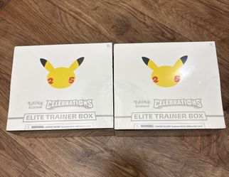 Celebrations Elite Trainer Box - Celebrations (CLB)