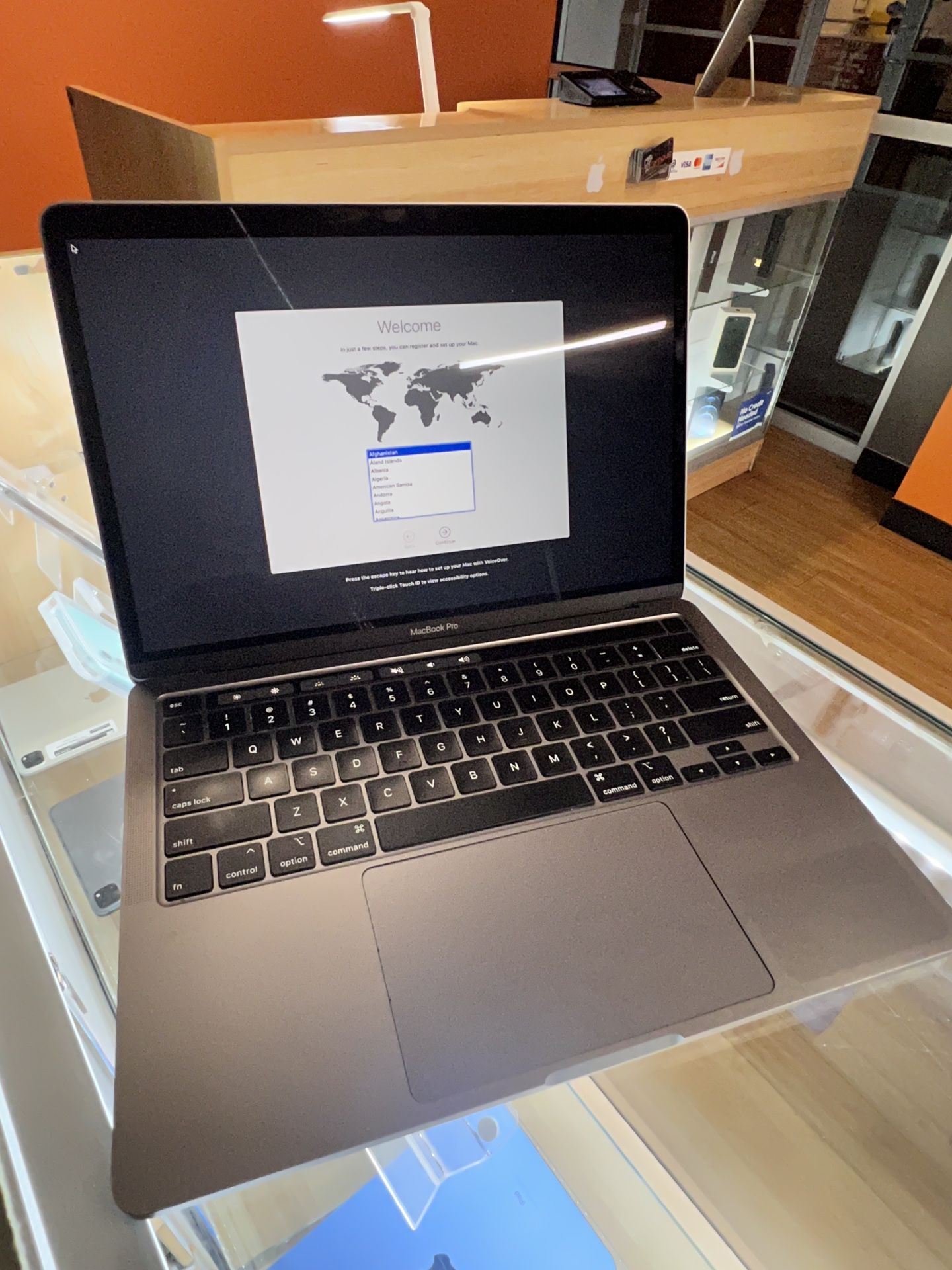Apple MacBook Pro 13” 2019 ~ 256GB