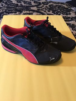 PUMA MENS RED AND BLACK TENNIS SHOES