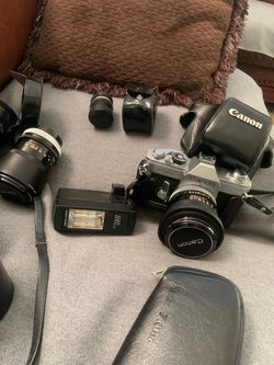 Canon FTb 35mm Film Camera with Accessories