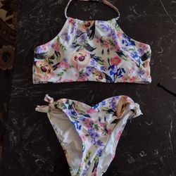 Bathing Suit With Halter Top Padded Breast