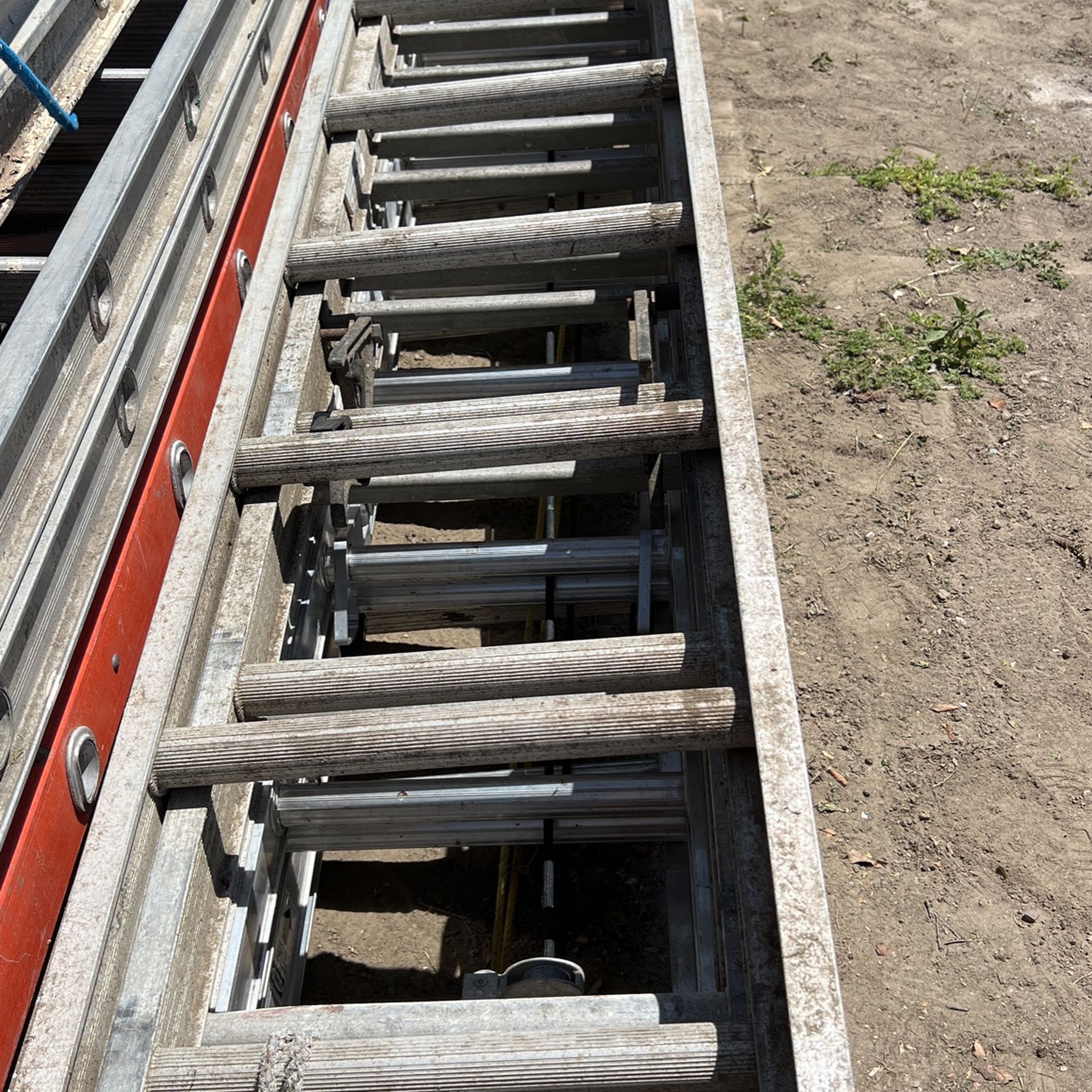 Escalera de 32 pies 280