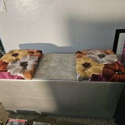 Storage Bench Lined In Leather