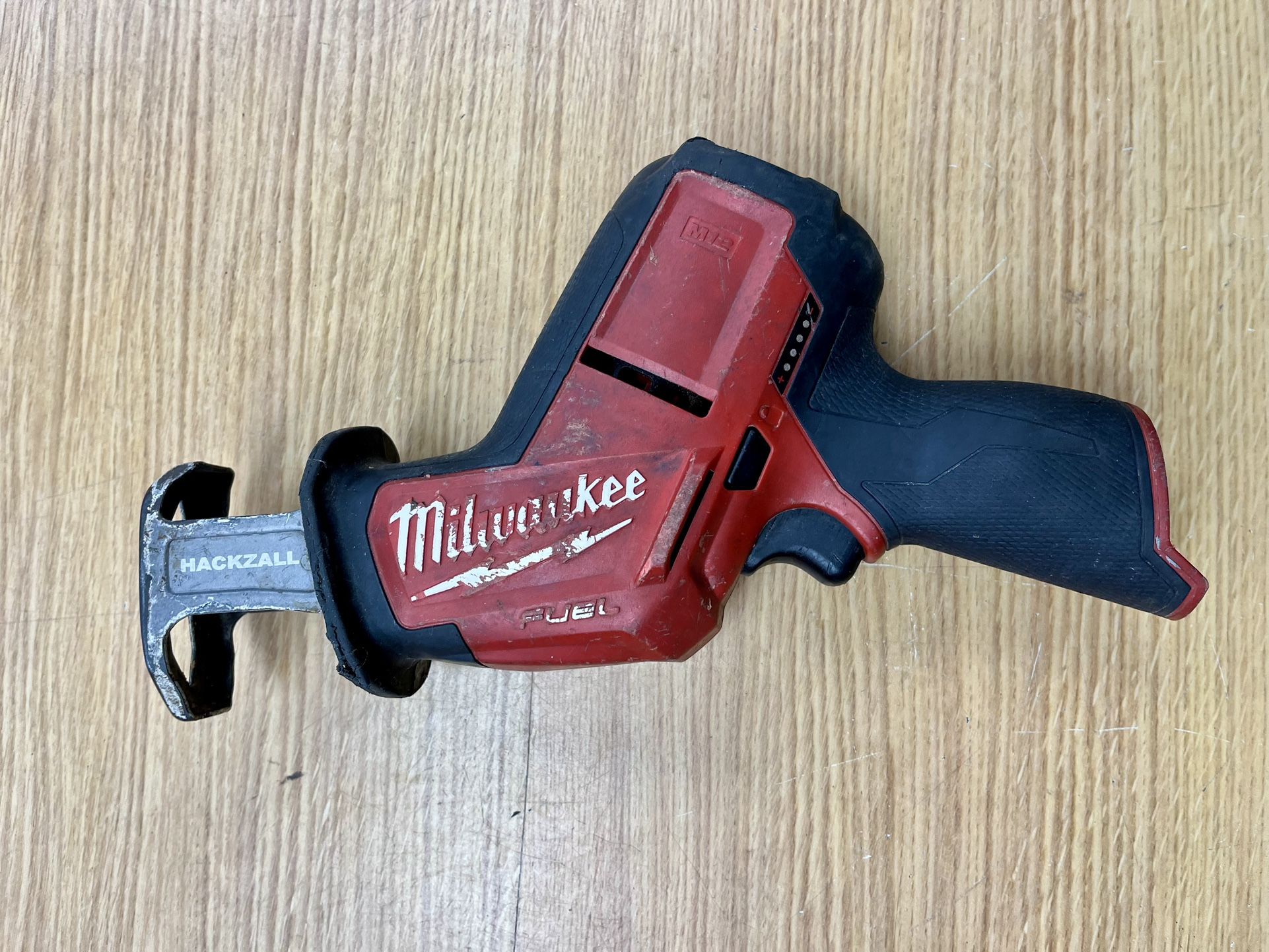 MILWAUKEE'S 2520-20 M12 Fuel Hackzall Reciprocating Saw
