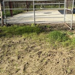 Wire Filled Horse Panels/Fences
