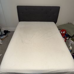full size bed 