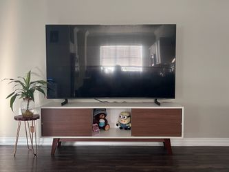 📺 Mid-Century Modern TV Stand / Entertainment Center – Excellent Condition