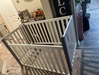 Gray And White Baby Crib