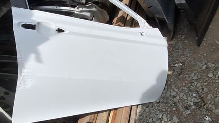 2018-2025 CAMRY PASSENGER DOOR