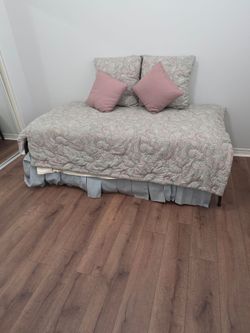 Trundle bed Bed with Bedding Set