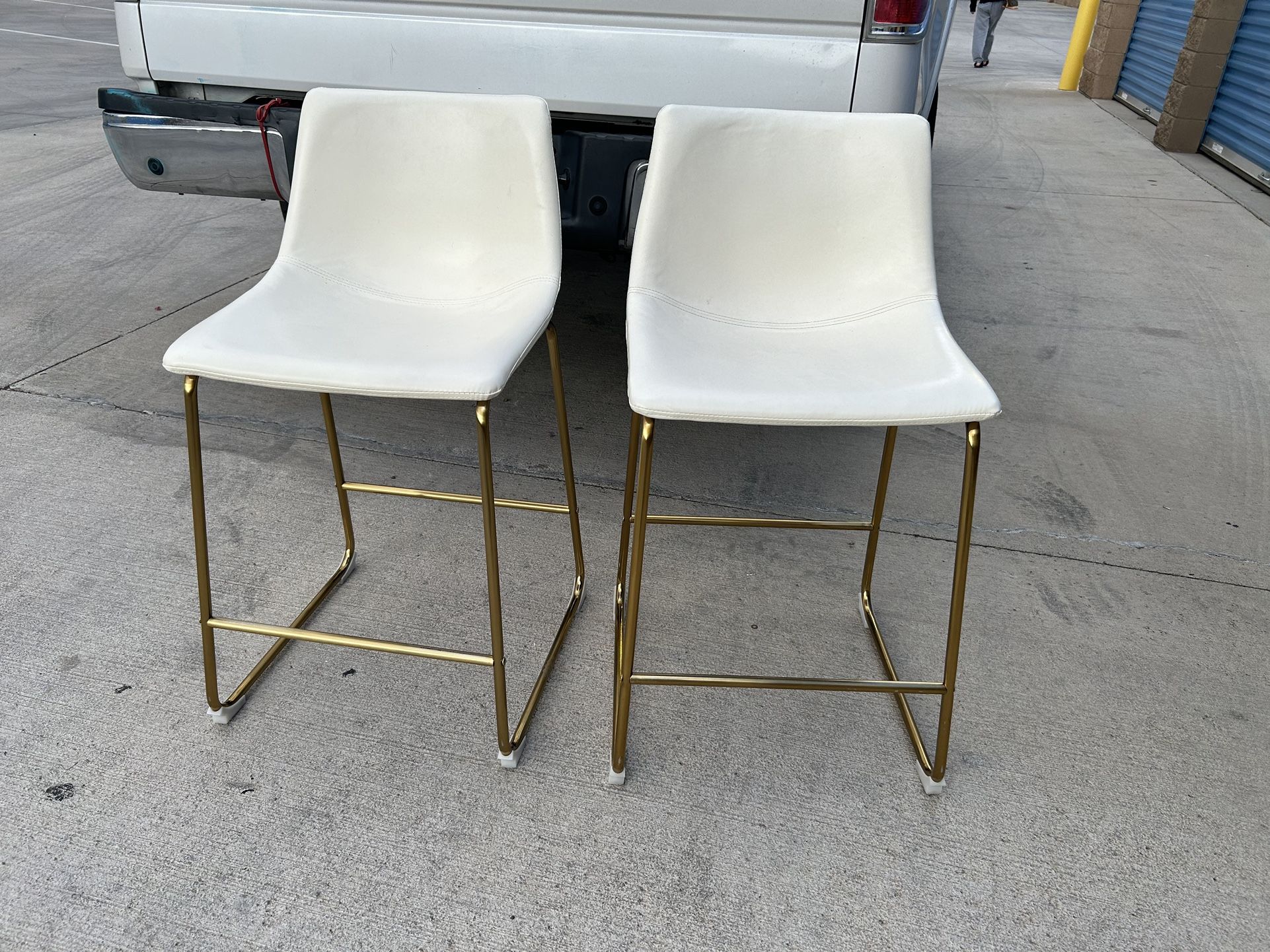 2 DUKE WHITE FAUX LEATHER COUNTER STOOLS FOR KITCHEN  