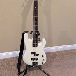 Bently Series 10 Beginner Bass Guitar
