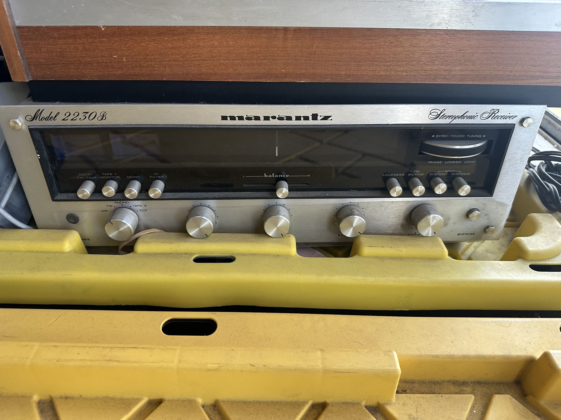Marantz 2230b Stereophonic Reciever