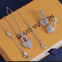 Nuevo Set Buena Calidad Viene Sin Caja Precio Firme