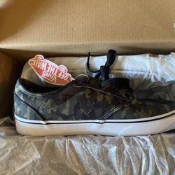 NEW Vans, Atwood Shoes, Camo, 7 Mens/Youth