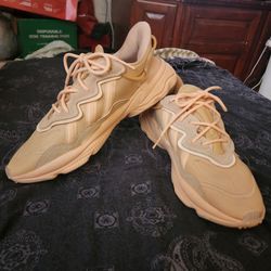 Adidas Ozweego Glow