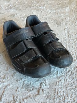 Men’s 10.5 road bike shoes Shimano