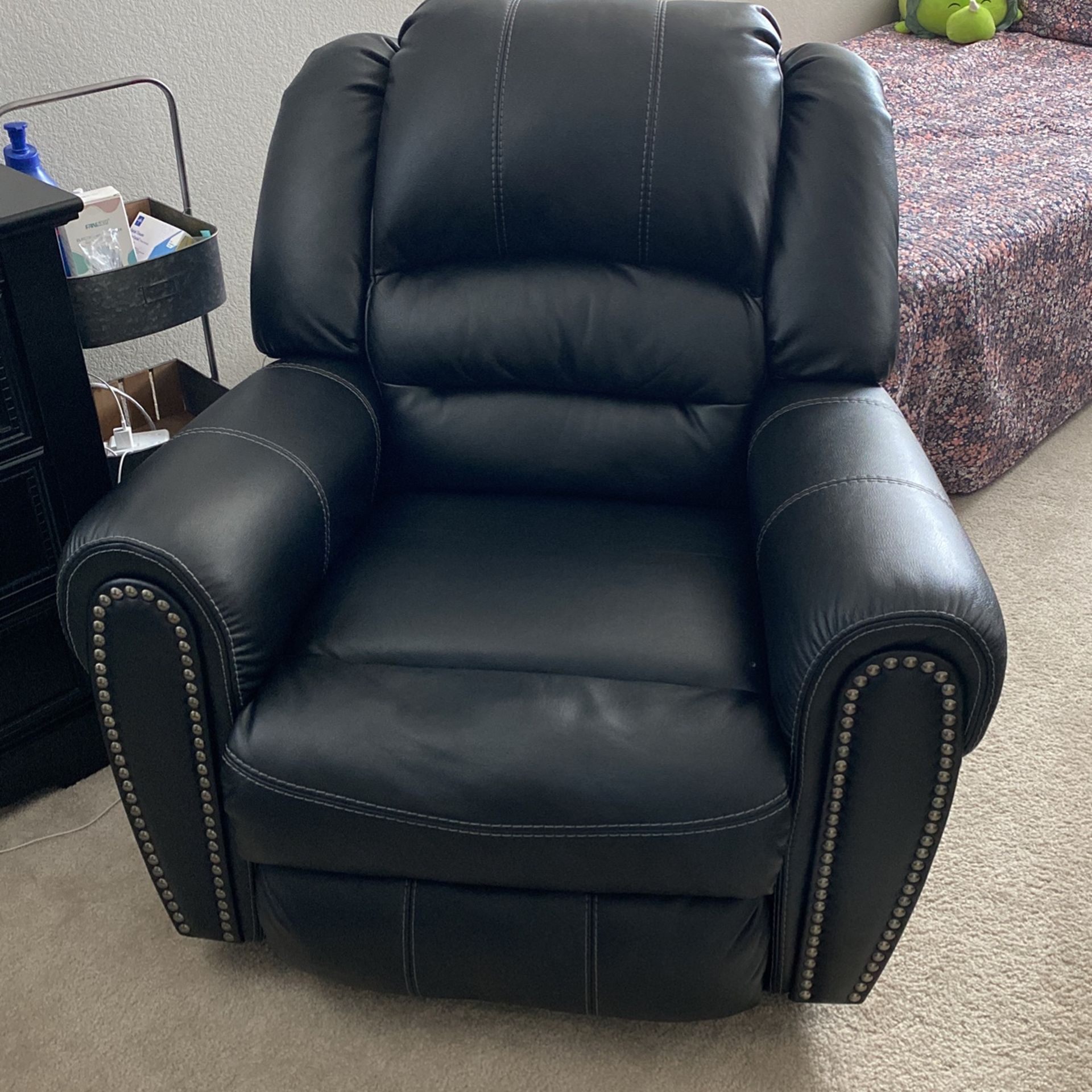 Lazy Boy Chair Recliner for Sale in Las Vegas, NV OfferUp