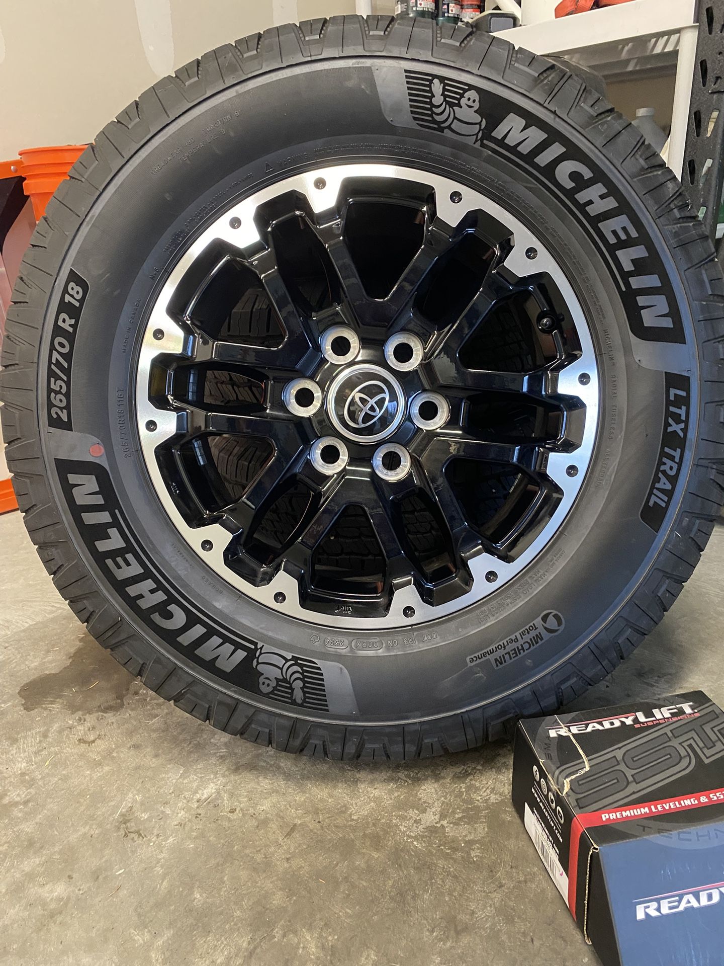 Toyota Tundra TRD Wheels & Tires