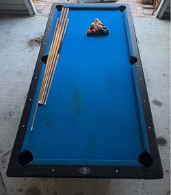 Free pool table