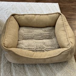 Small Cat/Dog Bed