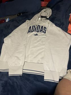 Adidas Hoodie (2XL)