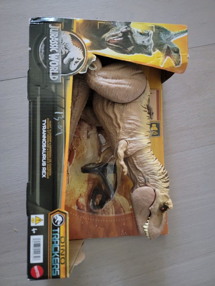 Jurassic World Park Dino Trackers Hunt N Chomp T-Rex Tyrannosaurus Rex Figure