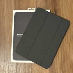 Apple Smart Folio Cover Case for 11” iPad Pro M4