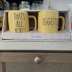 Rae Dunn Easter Mug Set