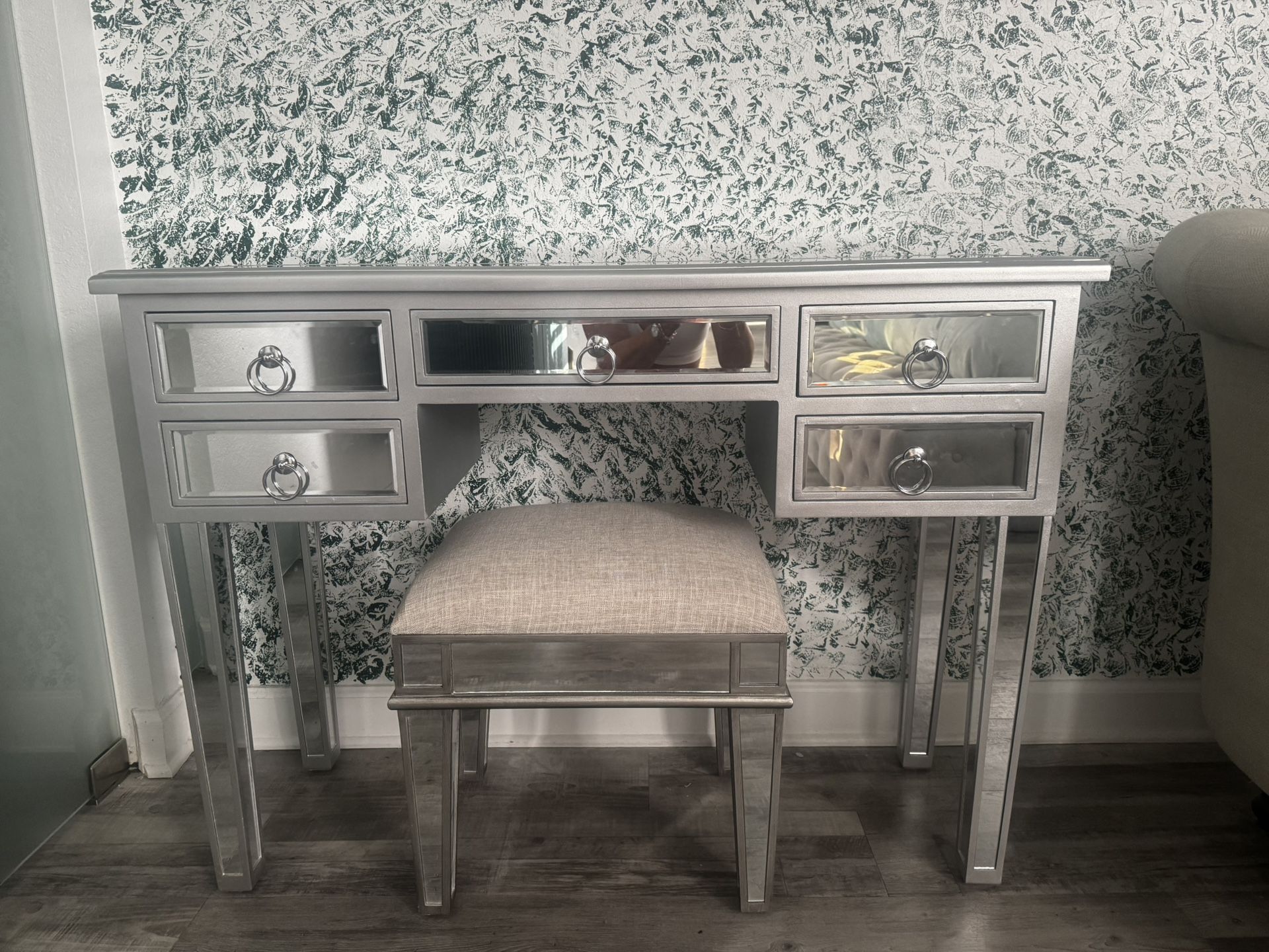 Like New Mirrored Vanity and stool